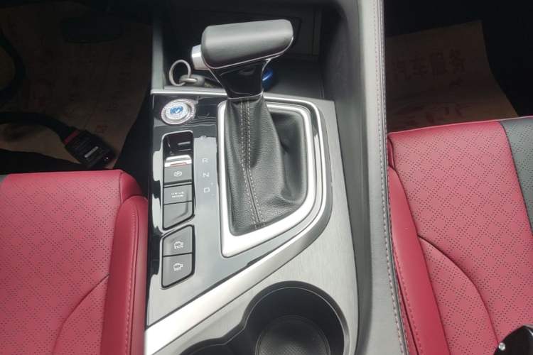 Used CHANGAN Eado 2021 PLUS Blue Whale NE 1.4T GDI DCT Prestige Model Gear Lever