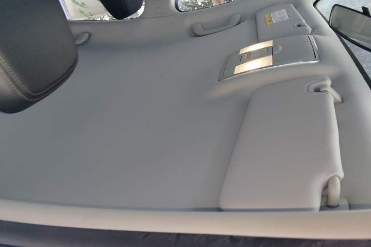 Used CHANGAN Eado 2021 PLUS 1.6L GDI Manual Elite Model Headliner