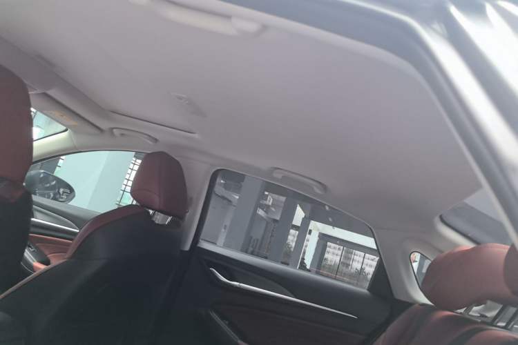 Used CHANGAN Eado 2021 PLUS Blue Whale NE 1.4T GDI DCT Prestige Model Headliner