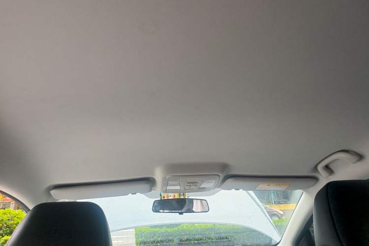 Used CHANGAN Eado 2021 PLUS 1.6L GDI CVT Elite Model Headliner