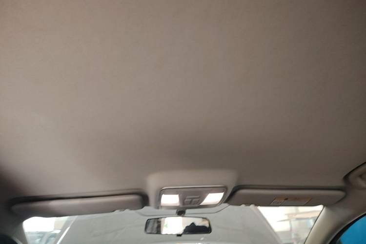 Used CHANGAN Eado 2021 PLUS 1.6L GDI Manual Elite Model Headliner