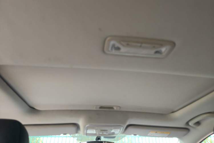 Used CHANGAN Eado 2021 PLUS 1.6L GDI Manual Luxury Model Headliner