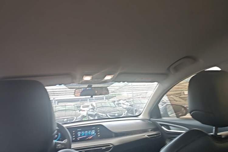 Used CHANGAN Eado 2021 PLUS 1.6L GDI Manual Elite Model Headliner