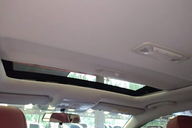Used CHANGAN Eado 2021 PLUS Blue Whale NE 1.4T GDI DCT Prestige Model Headliner