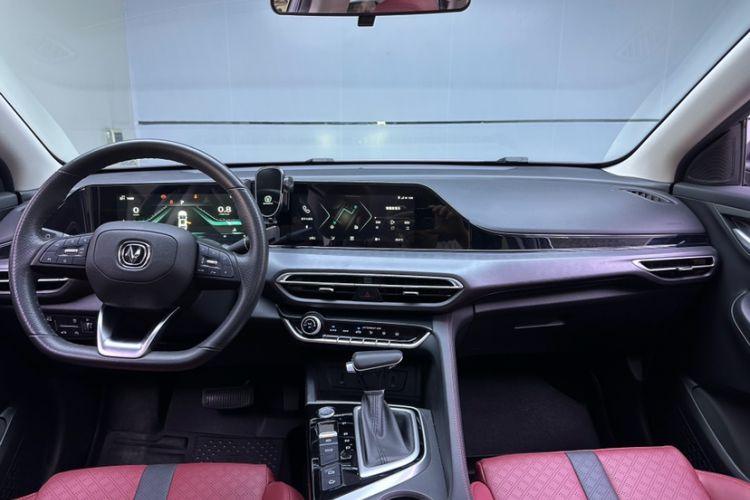 Used CHANGAN Eado 2021 PLUS Blue Whale NE 1.4T GDI DCT Flagship Model Interior 1