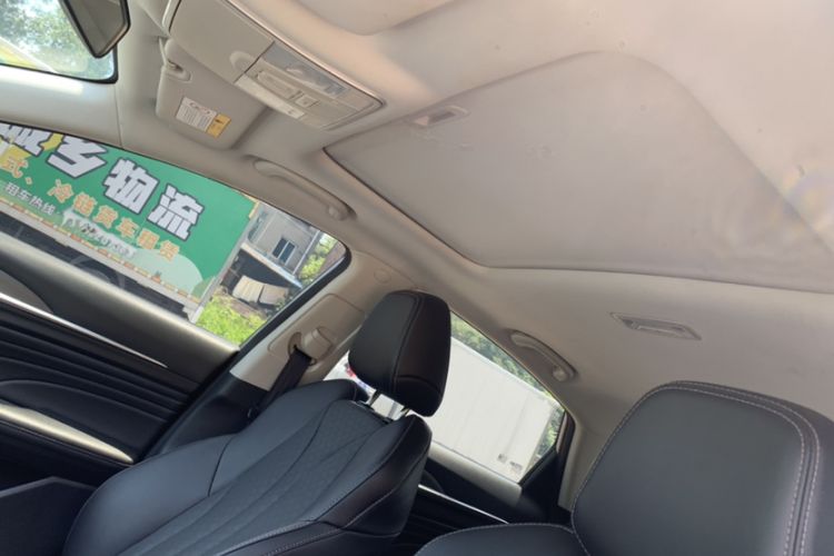 Used CHANGAN Eado 2021 PLUS 1.6L GDI Manual Luxury Model Interior 1