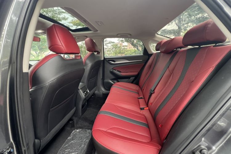 Used CHANGAN Eado 2021 PLUS Blue Whale NE 1.4T GDI DCT Prestige Model Interior 1