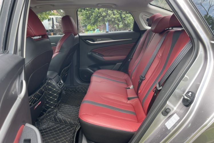 Used CHANGAN Eado 2021 PLUS Blue Whale NE 1.4T GDI DCT Prestige Model Interior 2