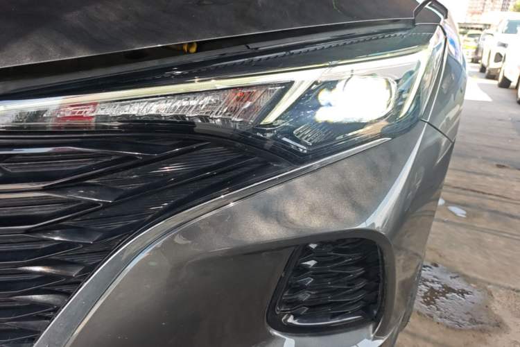 Used CHANGAN Eado 2021 PLUS Blue Whale NE 1.4T GDI DCT Prestige Model Left Front Headlight