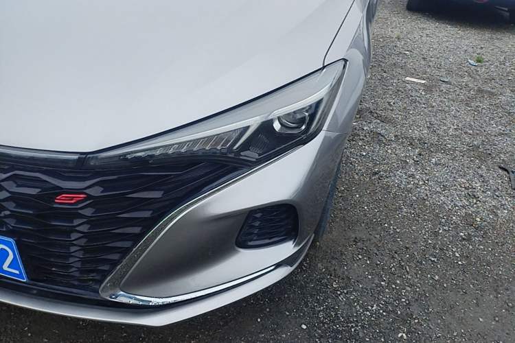 Used CHANGAN Eado 2021 PLUS Blue Whale NE 1.4T GDI DCT Flagship Model Left Front Headlight