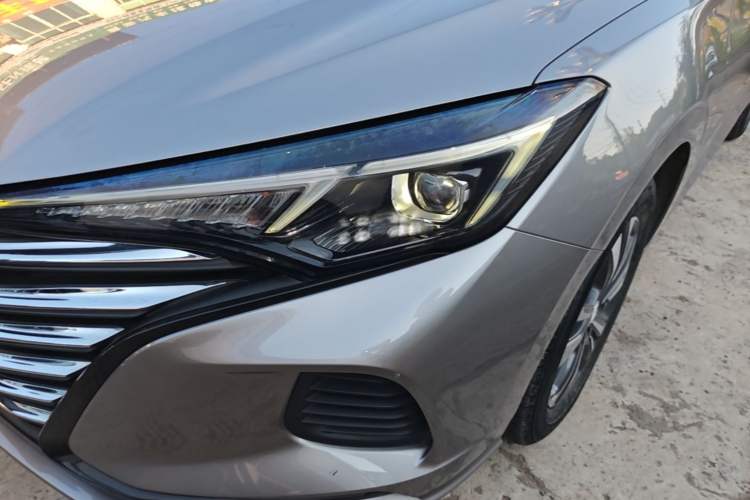 Used CHANGAN Eado 2021 PLUS 1.6L GDI Manual Luxury Model Left Front Headlight