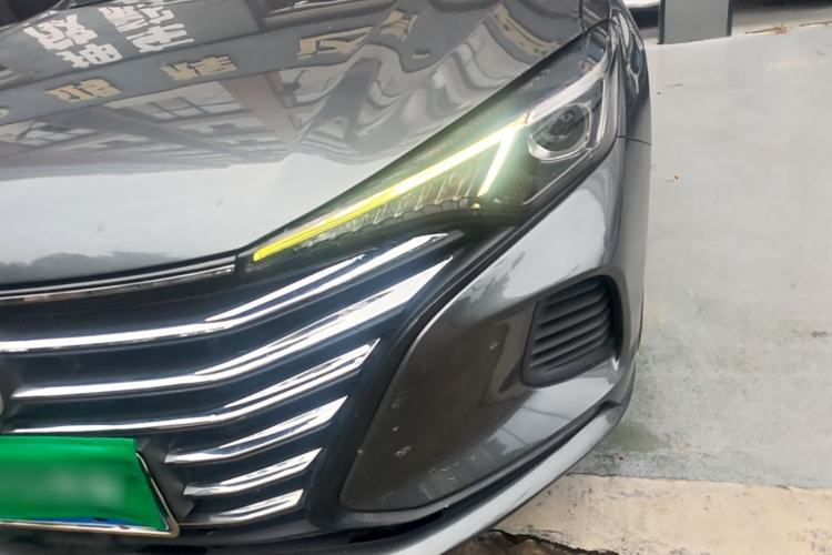Used CHANGAN Eado 2021 PLUS 1.6L GDI CVT Elite Model Left Front Headlight