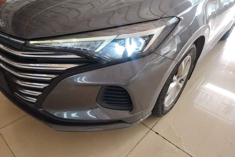 Used CHANGAN Eado 2021 PLUS 1.6L GDI Manual Elite Model Left Front Headlight