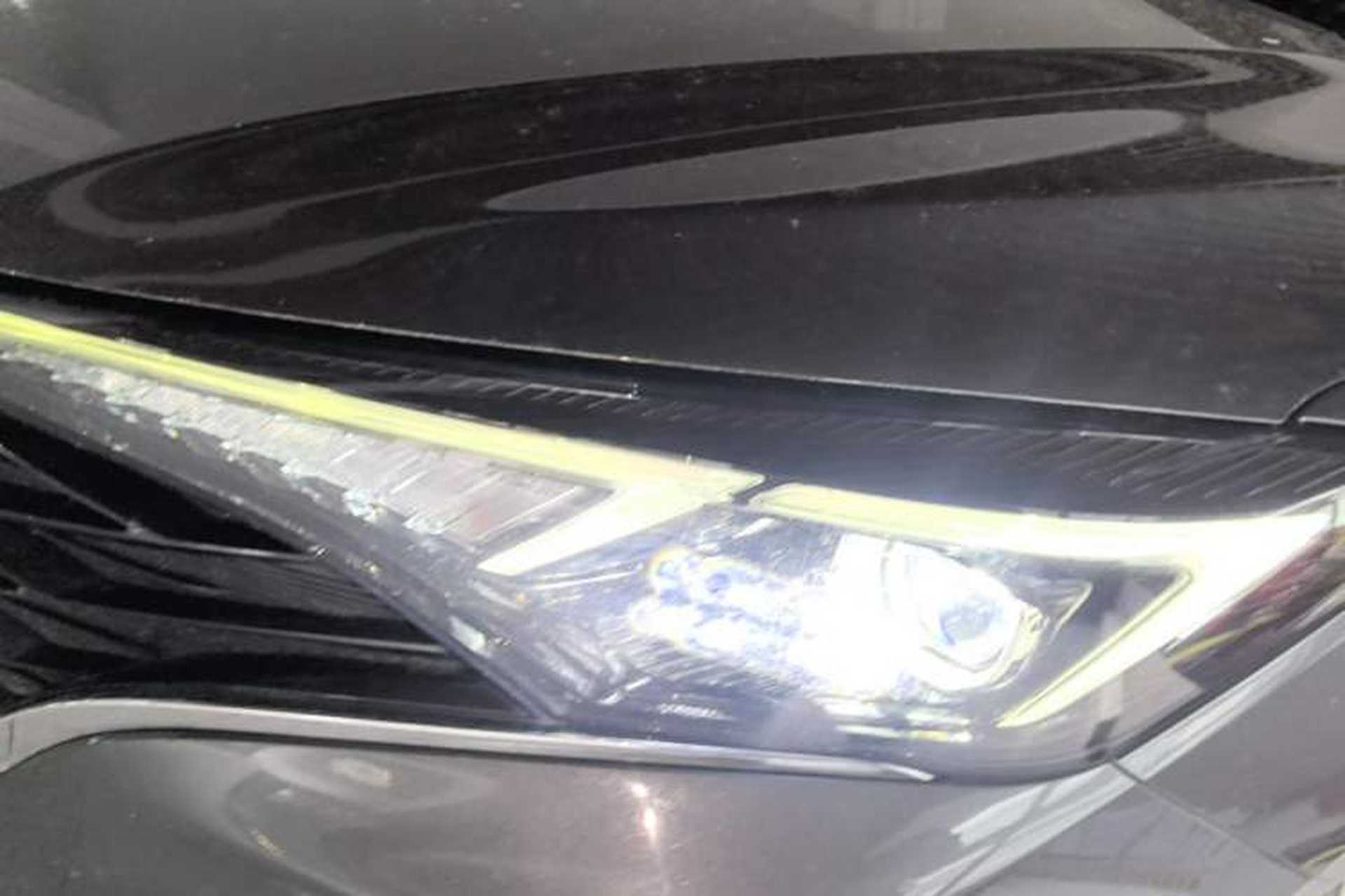 Used CHANGAN Eado 2021 PLUS Blue Whale NE 1.4T GDI DCT Prestige Model Left Front Headlight