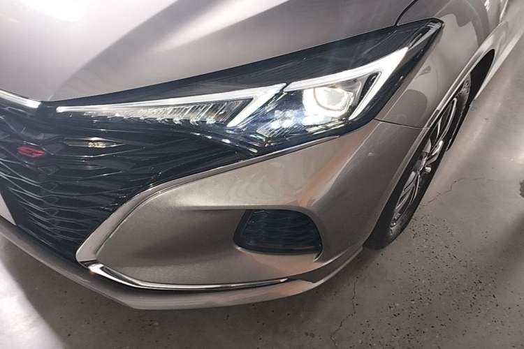 Used CHANGAN Eado 2021 PLUS Blue Whale NE 1.4T GDI DCT Prestige Model Left Front Headlight