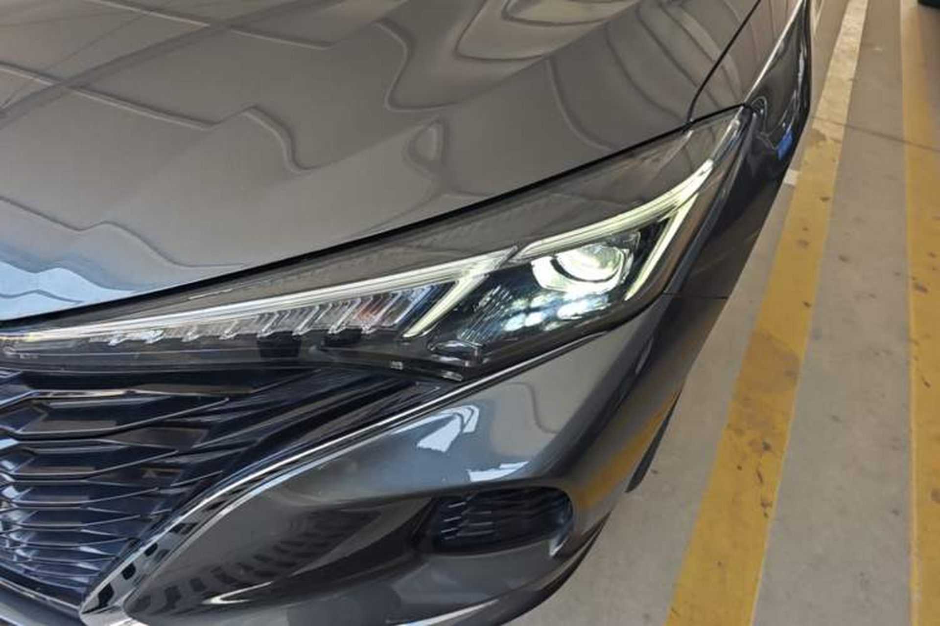 Used CHANGAN Eado 2021 PLUS Blue Whale NE 1.4T GDI DCT Flagship Model Left Front Headlight