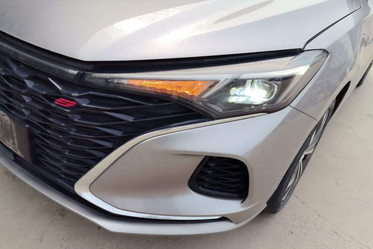 Used CHANGAN Eado 2021 PLUS Blue Whale NE 1.4T GDI DCT Flagship Model Left Front Headlight