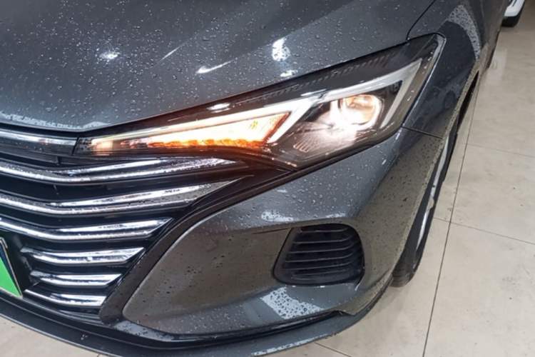 Used CHANGAN Eado 2021 PLUS 1.6L GDI CVT Elite Model Left Front Headlight