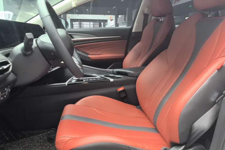 Used CHANGAN Eado 2021 PLUS Blue Whale NE 1.4T GDI DCT Prestige Model Left Front Seat