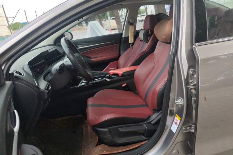 Used CHANGAN Eado 2021 PLUS Blue Whale NE 1.4T GDI DCT Prestige Model Left Front Seat