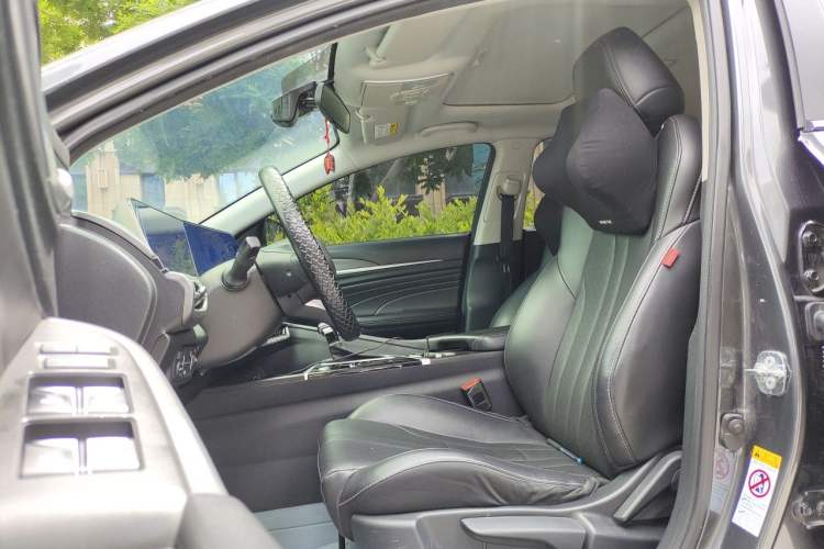 Used CHANGAN Eado 2021 PLUS 1.6L GDI CVT Luxury Model Left Front Seat