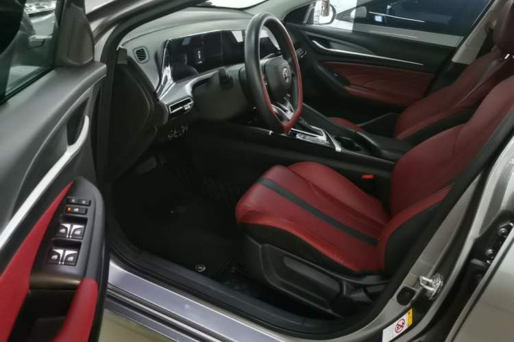 Used CHANGAN Eado 2021 PLUS Blue Whale NE 1.4T GDI DCT Prestige Model Left Front Seat