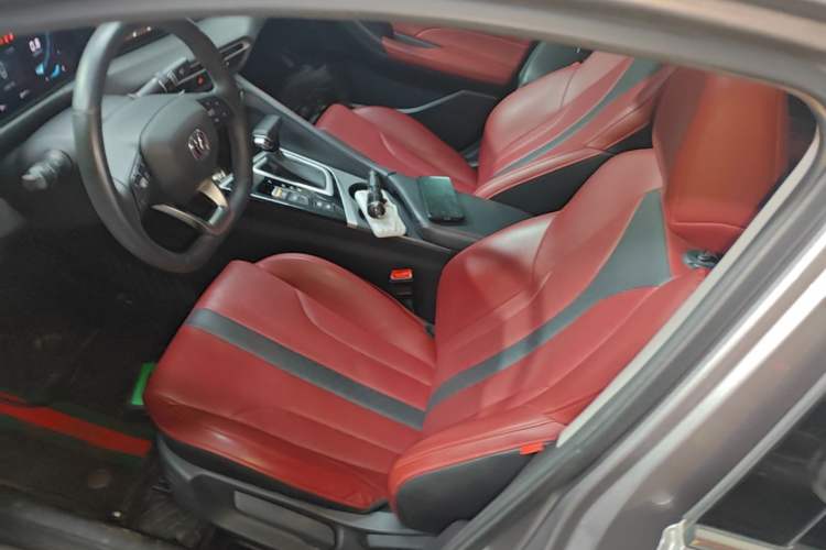 Used CHANGAN Eado 2021 PLUS Blue Whale NE 1.4T GDI DCT Prestige Model Left Front Seat
