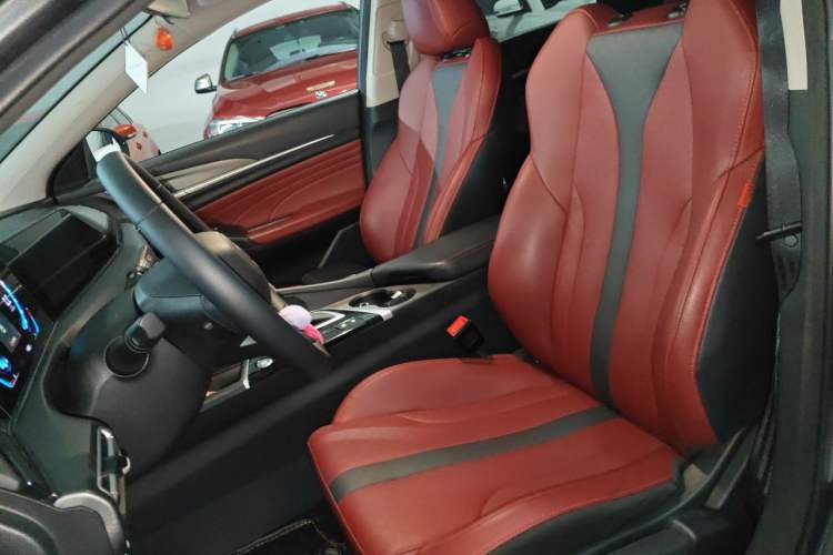 Used CHANGAN Eado 2021 PLUS Blue Whale NE 1.4T GDI DCT Prestige Model Left Front Seat