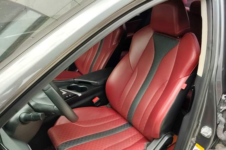 Used CHANGAN Eado 2021 PLUS Blue Whale NE 1.4T GDI DCT Prestige Model Left Front Seat