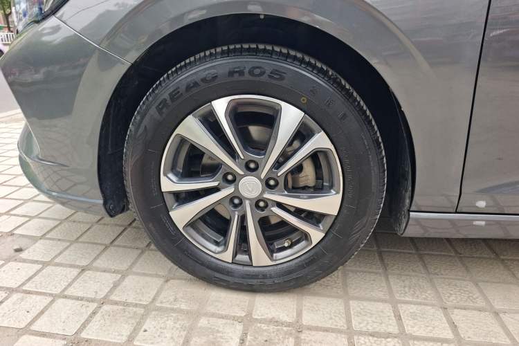 Used CHANGAN Eado 2021 PLUS Blue Whale NE 1.4T GDI DCT Prestige Model Left Front Wheel Hub
