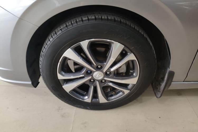 Used CHANGAN Eado 2021 PLUS 1.6L GDI CVT Luxury Model Left Front Wheel Hub