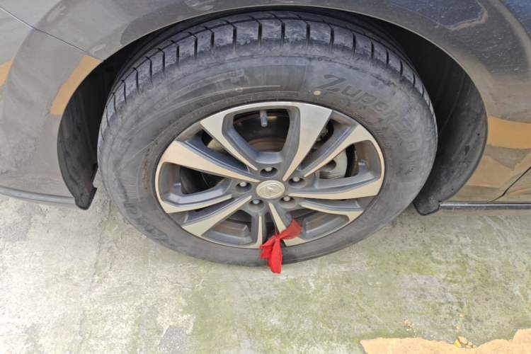 Used CHANGAN Eado 2021 PLUS Blue Whale NE 1.4T GDI DCT Prestige Model Left Front Wheel Hub