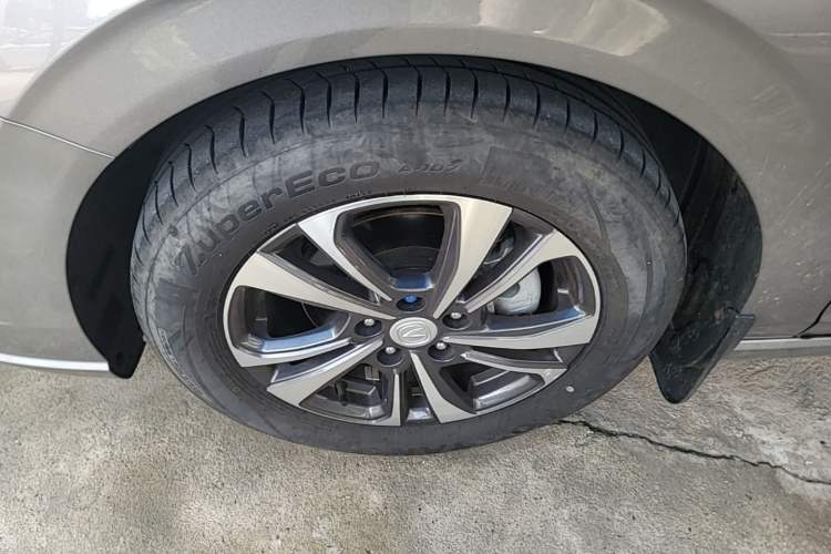 Used CHANGAN Eado 2021 PLUS Blue Whale NE 1.4T GDI DCT Prestige Model Left Front Wheel Hub