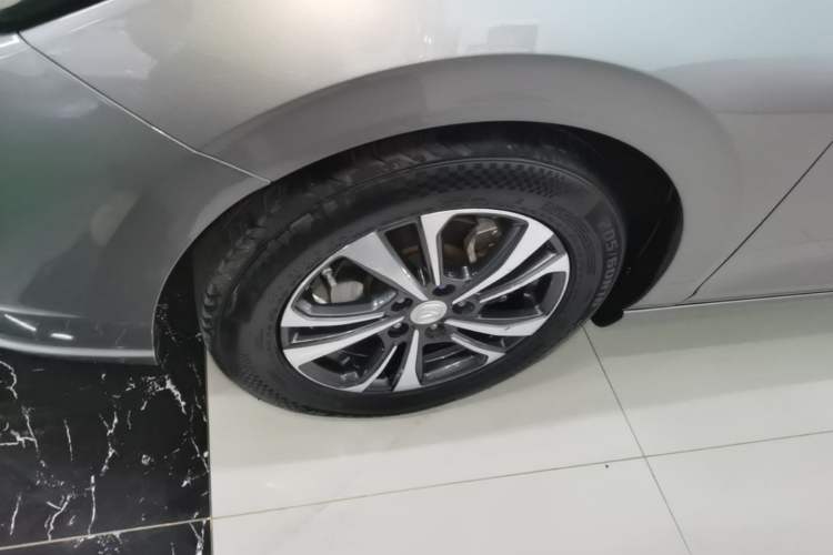 Used CHANGAN Eado 2021 PLUS Blue Whale NE 1.4T GDI DCT Prestige Model Left Front Wheel Hub