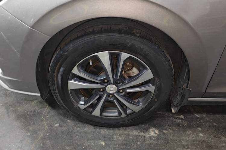Used CHANGAN Eado 2021 PLUS Blue Whale NE 1.4T GDI DCT Prestige Model Left Front Wheel Hub