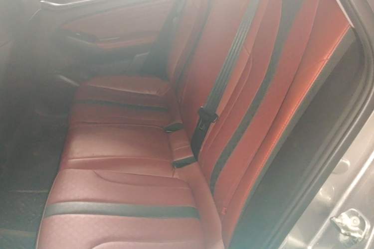 Used CHANGAN Eado 2021 PLUS Blue Whale NE 1.4T GDI DCT Prestige Model Left Rear Seat