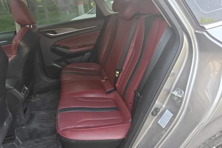 Used CHANGAN Eado 2021 PLUS Blue Whale NE 1.4T GDI DCT Prestige Model Left Rear Seat