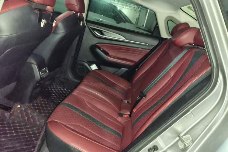 Used CHANGAN Eado 2021 PLUS Blue Whale NE 1.4T GDI DCT Prestige Model Left Rear Seat