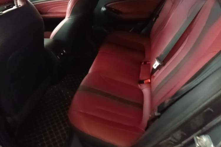 Used CHANGAN Eado 2021 PLUS Blue Whale NE 1.4T GDI DCT Prestige Model Left Rear Seat