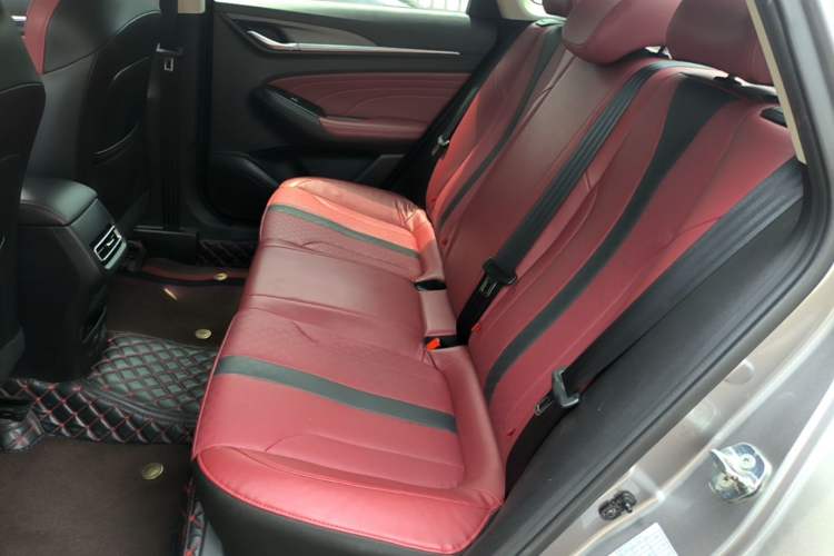 Used CHANGAN Eado 2021 PLUS Blue Whale NE 1.4T GDI DCT Prestige Model Left Rear Seat