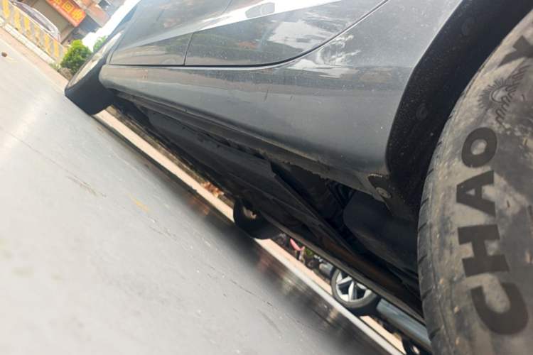 Used CHANGAN Eado 2021 PLUS 1.6L GDI CVT Elite Model Left Side Sill