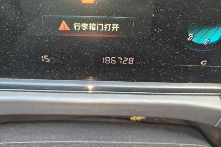 Used CHANGAN Eado 2021 PLUS Blue Whale NE 1.4T GDI DCT Prestige Model Odometer Close Up