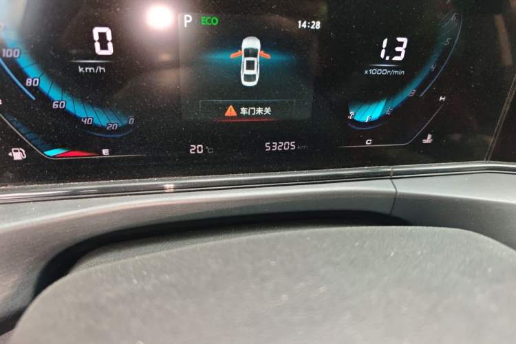 Used CHANGAN Eado 2021 PLUS Blue Whale NE 1.4T GDI DCT Prestige Model Odometer Close Up