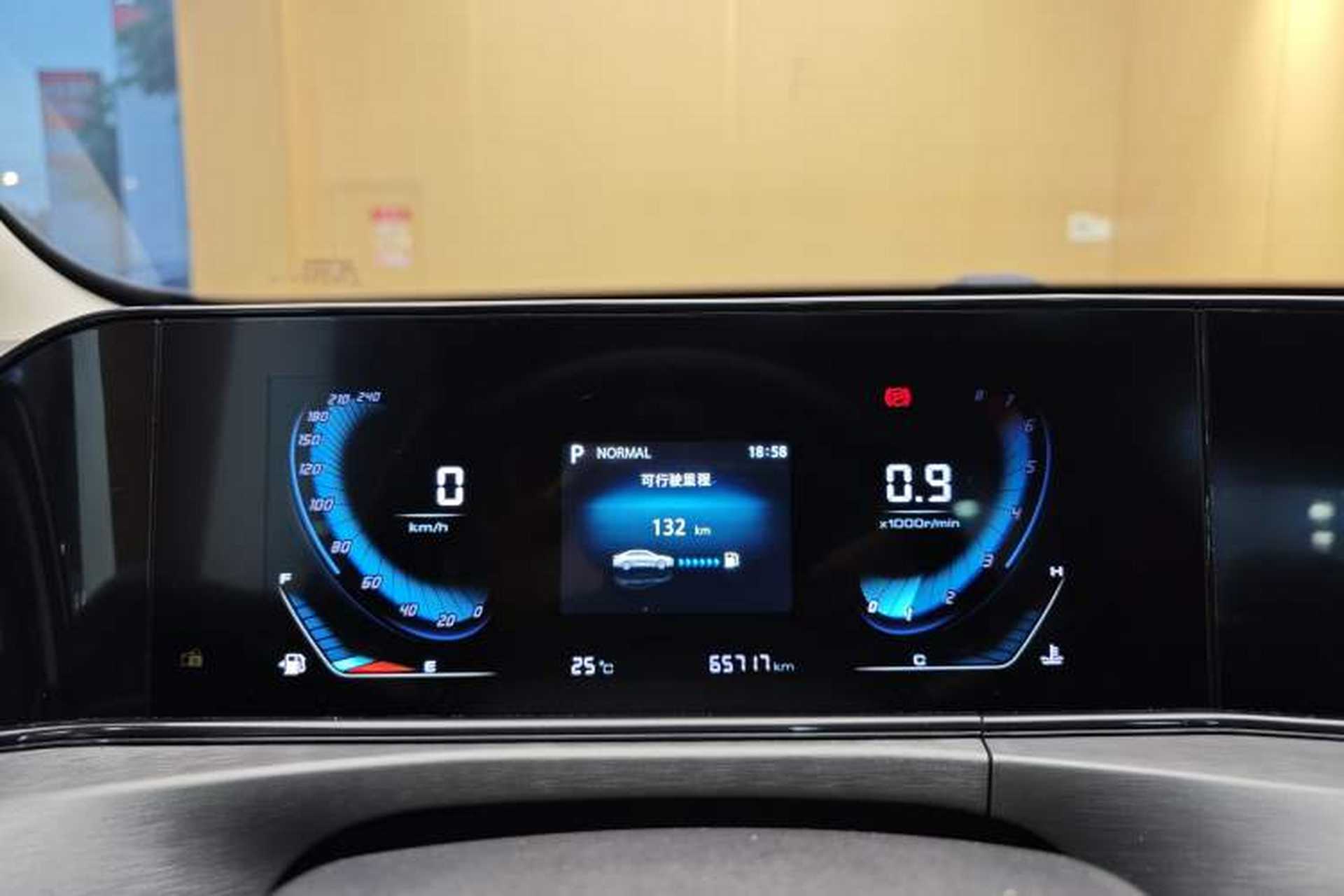 Used CHANGAN Eado 2021 PLUS Blue Whale NE 1.4T GDI DCT Prestige Model Odometer Close Up