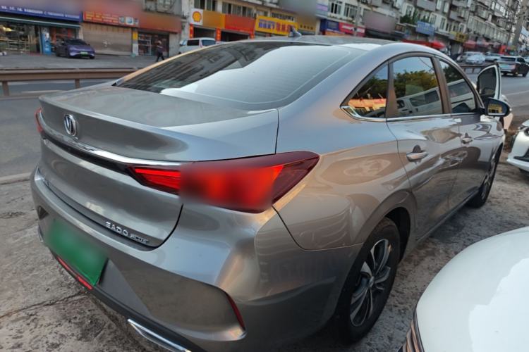 Used CHANGAN Eado 2021 PLUS 1.6L GDI Manual Luxury Model Rear Right 45 Deg