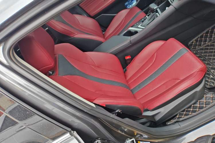 Used CHANGAN Eado 2021 PLUS Blue Whale NE 1.4T GDI DCT Prestige Model Right Front Seat