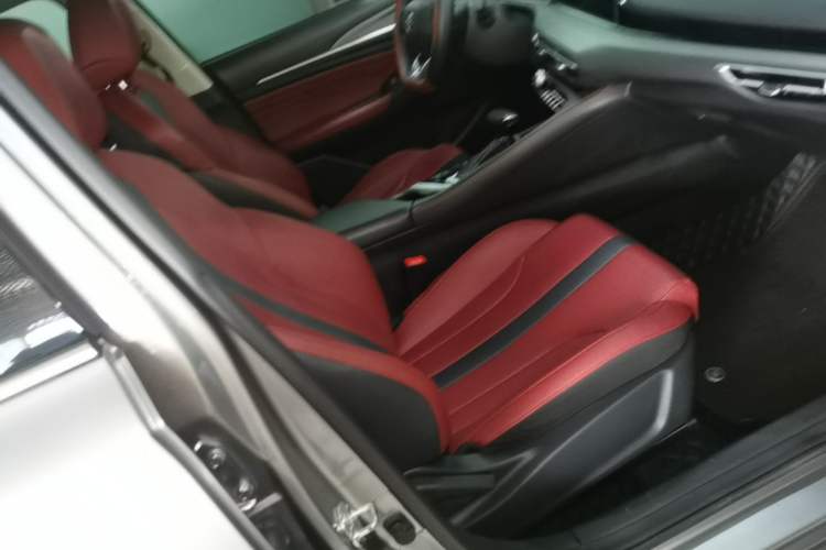 Used CHANGAN Eado 2021 PLUS Blue Whale NE 1.4T GDI DCT Prestige Model Right Front Seat
