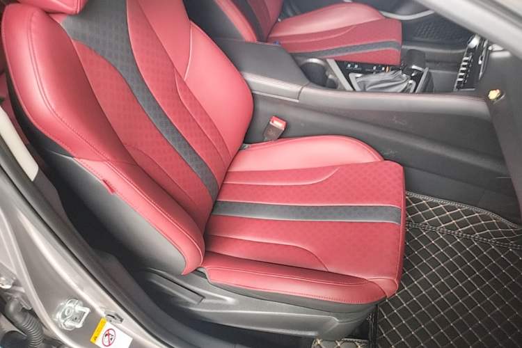 Used CHANGAN Eado 2021 PLUS Blue Whale NE 1.4T GDI DCT Prestige Model Right Front Seat