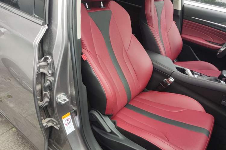 Used CHANGAN Eado 2021 PLUS Blue Whale NE 1.4T GDI DCT Prestige Model Right Front Seat