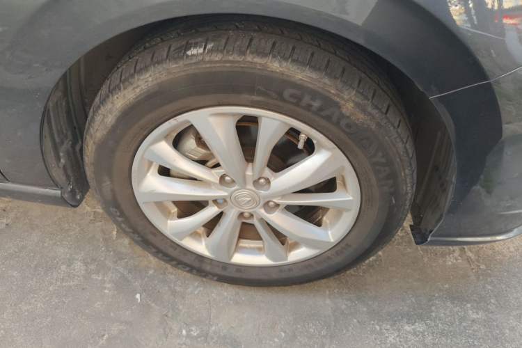 Used CHANGAN Eado 2021 PLUS 1.6L GDI CVT Elite Model Right Front Wheel Hub